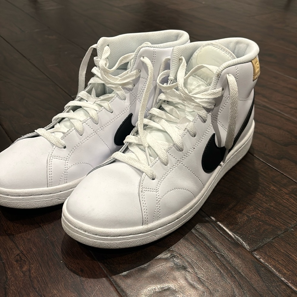 Nike court Royales